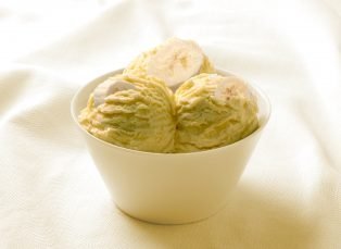 Cashew & Banana Ice Cream